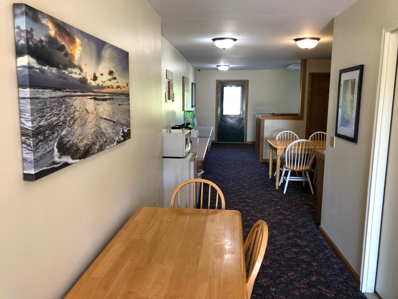 Village Inn Motel Chatham Extérieur photo