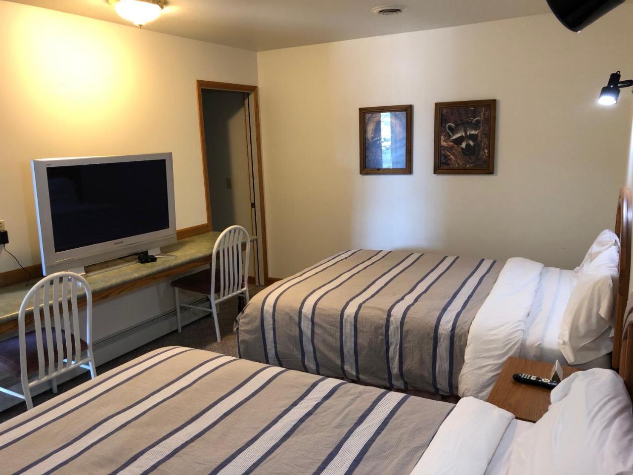 Village Inn Motel Chatham Extérieur photo